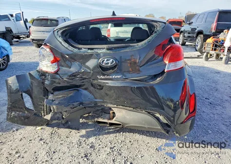 2016 Hyundai Veloster z USA, uszkodzony, nr VIN KMHTC6ADXGU265709